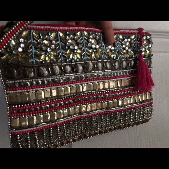 Clutch - Purse - Picture 2 of 11